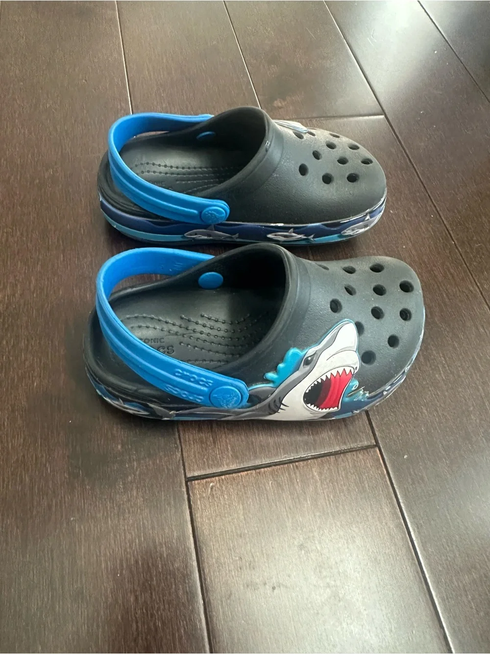 Crocs Kids Black & Blue Shark Classic Clog